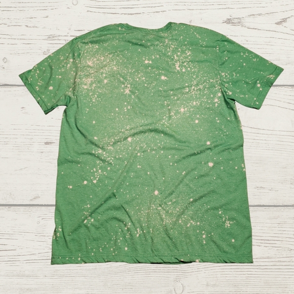 Does Your Mama Know How You Got Those Beads Mardi Gras Bleached T-Shirt - Picture 3 of 3